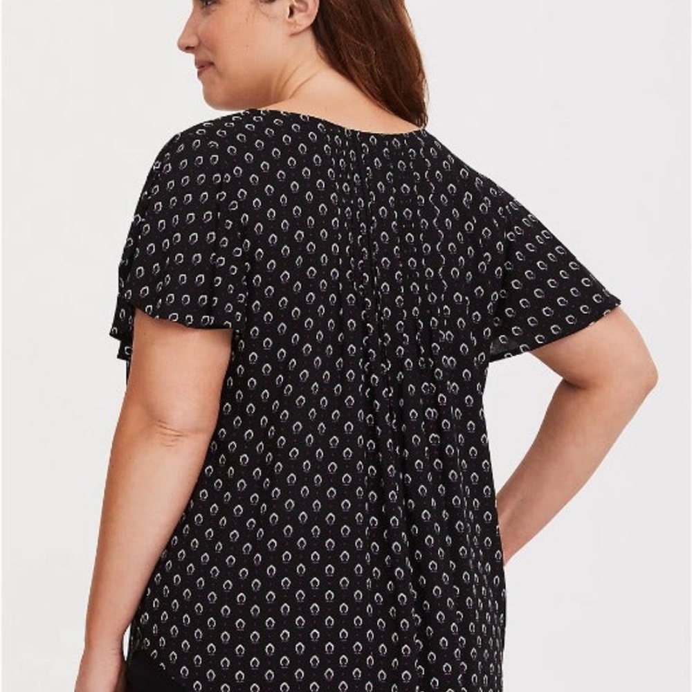 Torrid blouse size 0